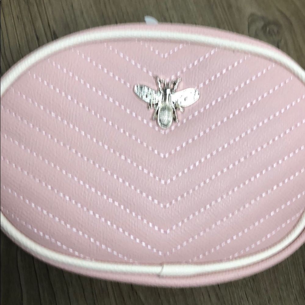 Pink Belt Purse - Picture 3 of 8